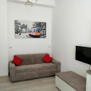 appartamento-comodo-per-milano-e-rho-fiera.it-lombardy.com/